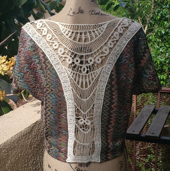 Vintage Tops - Boho crochet / knit top